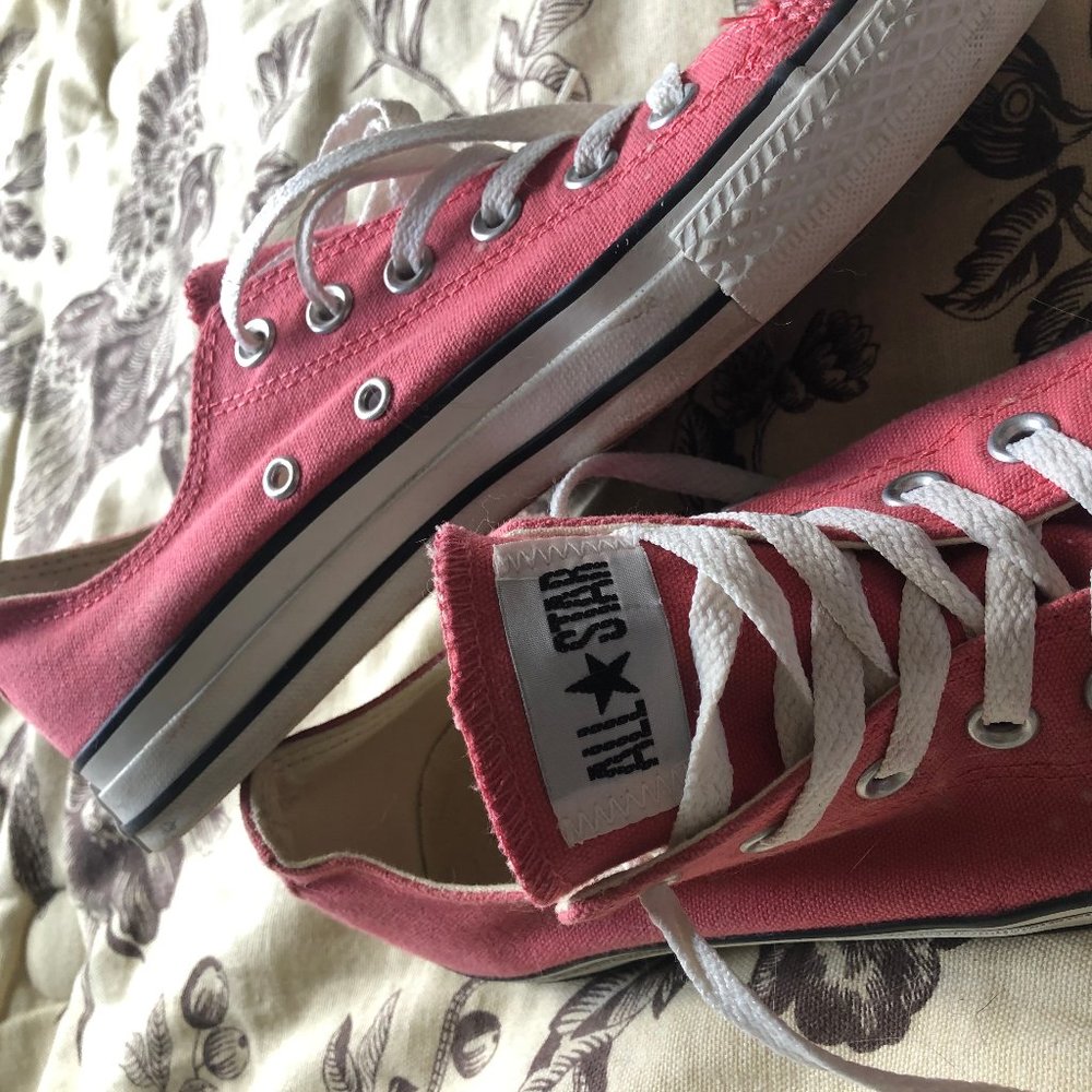 Coral low-rise Converse
